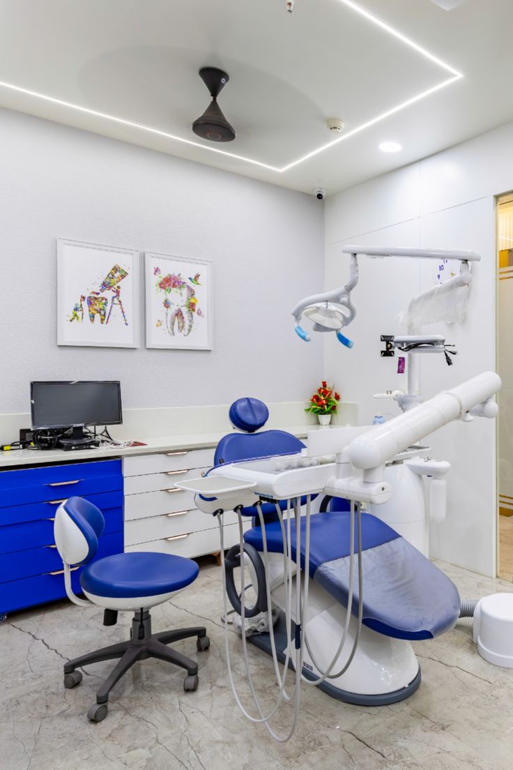 Lavish-Dental-Clinic